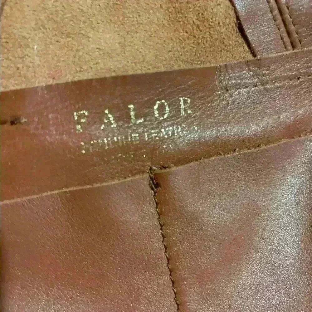 Falor brown leather shoulder handbag